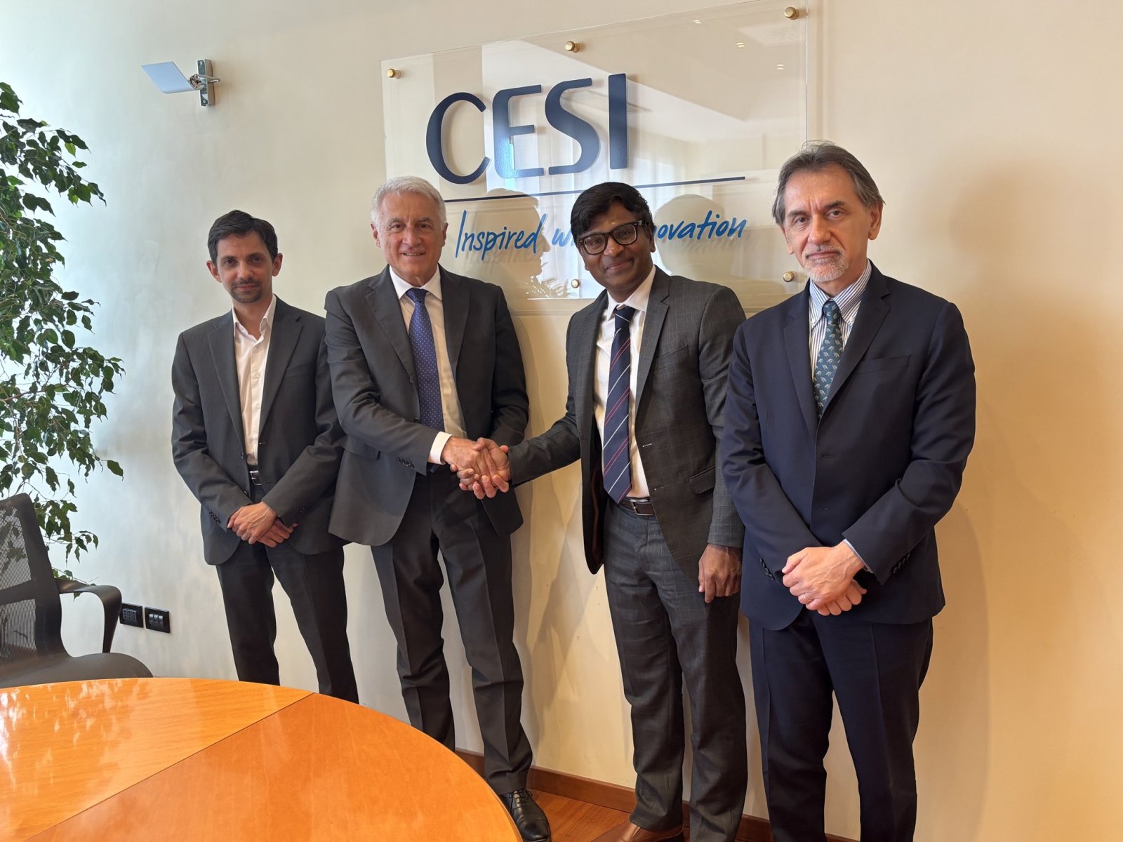 Consul General Mr. Lavanya Kumar met with CESI President Mr. Guido Bortoni on 8 July 2025 at the CESI office in Milan to discuss potential collaboration between