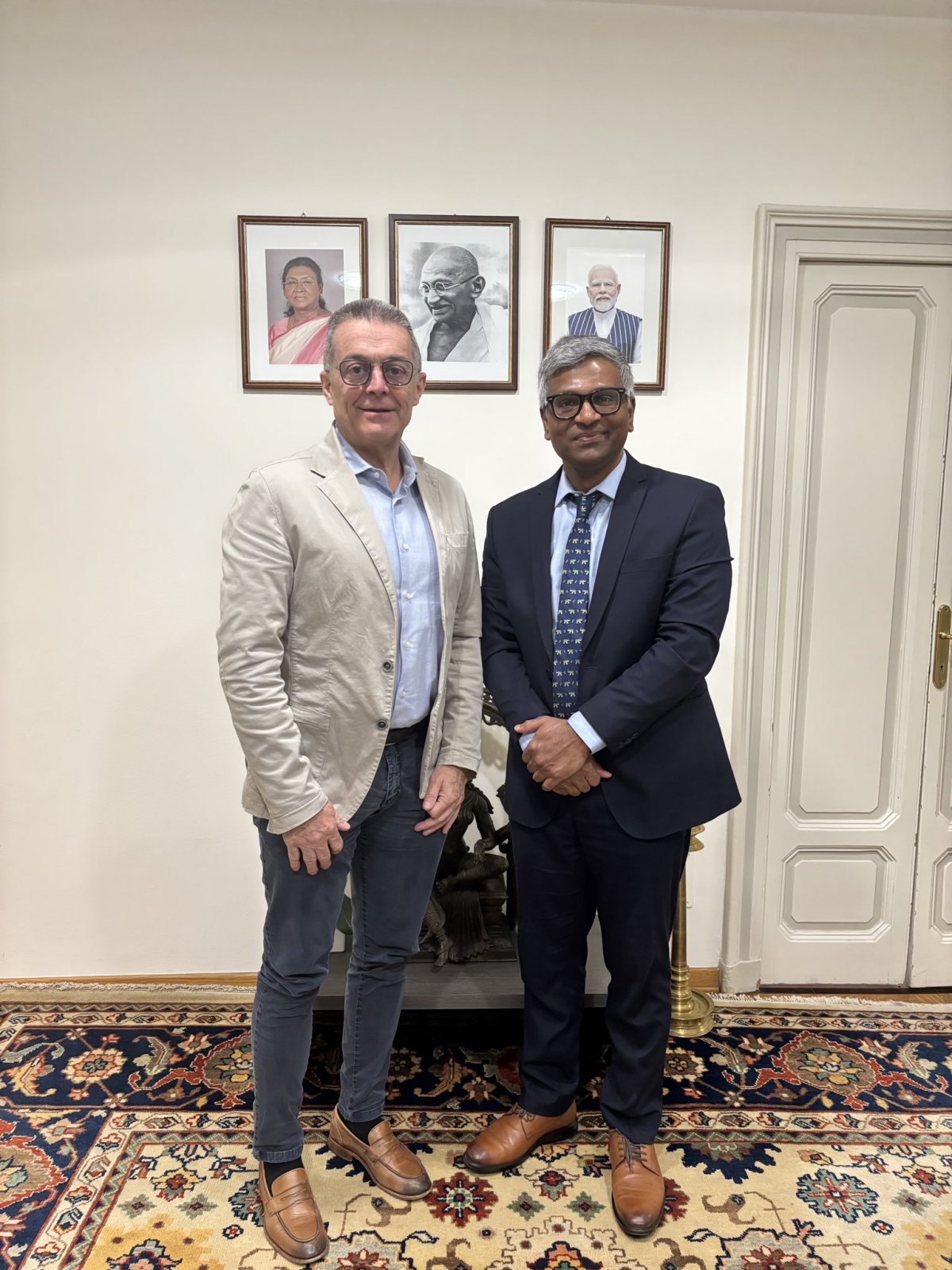 On 30 March 2026, the Consul General Mr. Lavanya Kumar had a fruitful meeting with the President of AICMIT (Italian Textile Machinery Association), Mr. Marco Salvadè, at the Consulate in Milan. They discussed ways to strengthen business linkages between Indian&  Italian firms in the textile machinery sector.