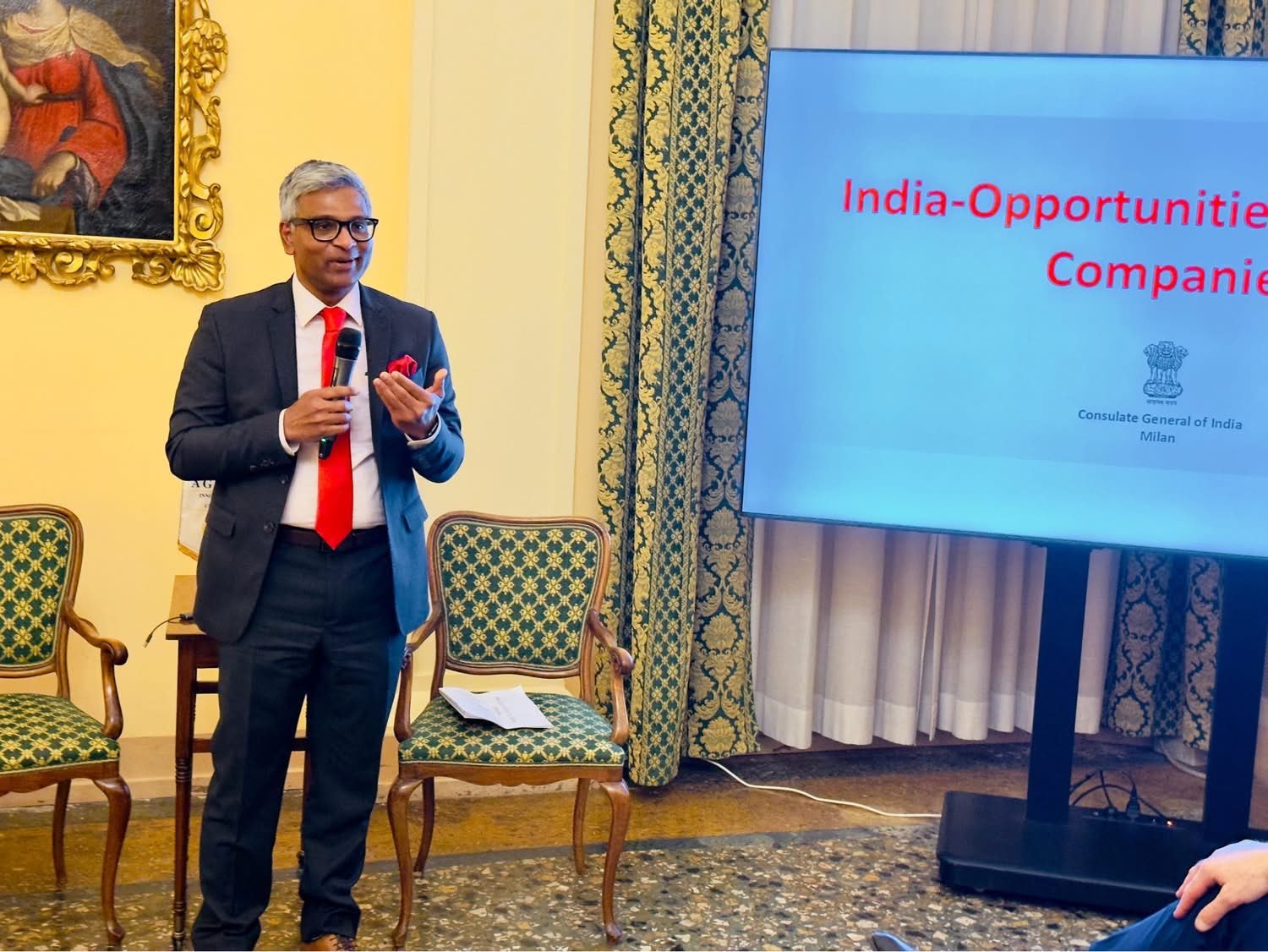On 26 March 2026, the Rotary International Club in Bologna hosted a prestigious, high level business evening on India, attended by 40+ Italian companies. Consul General Mr. Lavanya Kumar highlighted economic reforms, growth &investment opportunities in India.