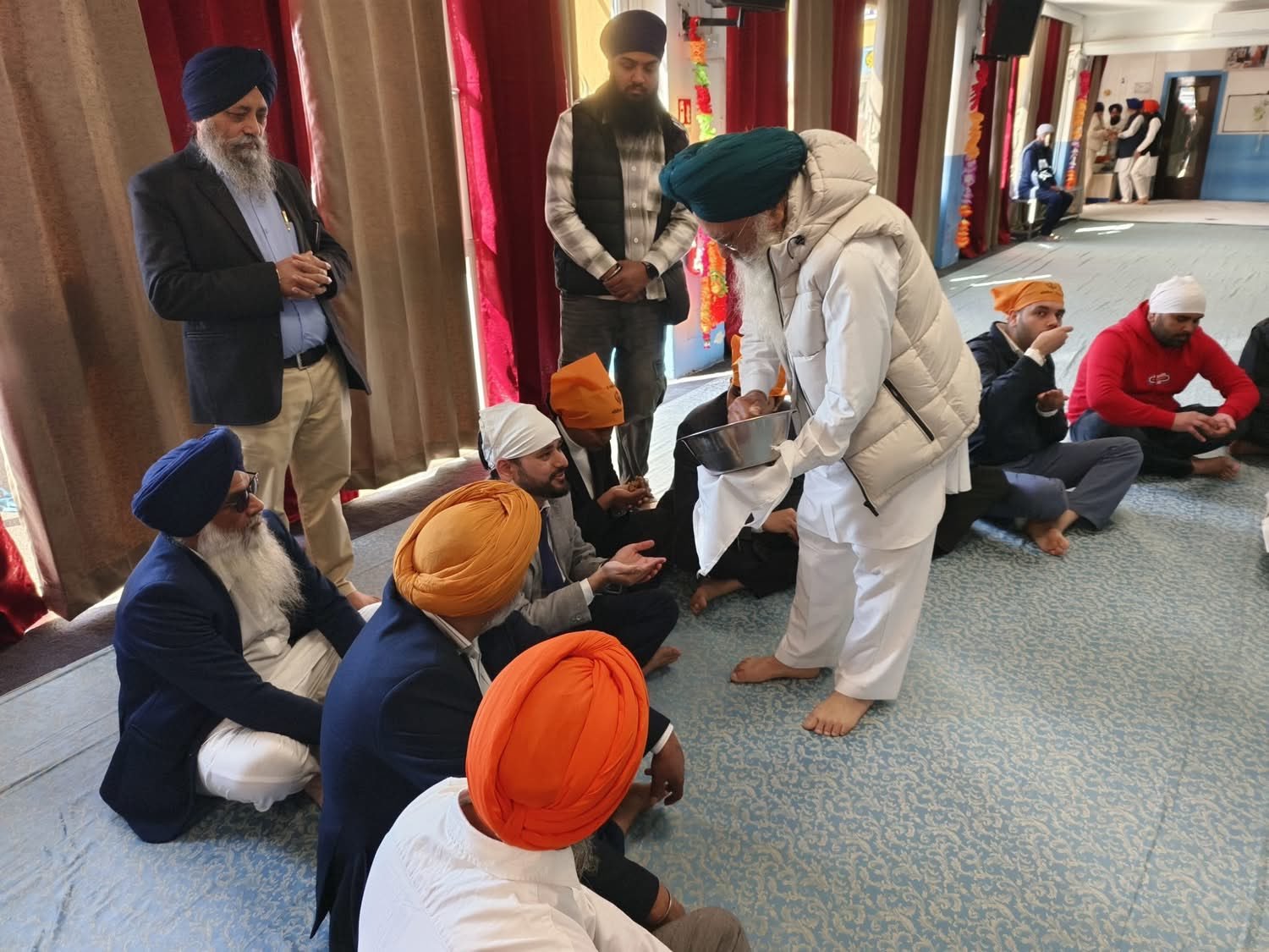 On 29 March 2026, Consulate officials visited Gurdwara Sachkhand Ishar Darbar in Brescia& Sanatan Dharma Mandir in Arzignano, Vicenza, where they offered prayers along with members of the Indian community. On this occasion, they also briefed diaspora members on various initiatives being undertaken by the Consulate for the welfare of the community in Northern Italy.