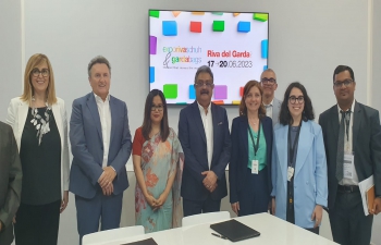 The inauguration of Expo Riva Schuh Fair was attended by CG along with  CLE India  delegation. India is the third largest participating country among the 42 participant countries at the Fair, with more than 100 Indian exhibitors